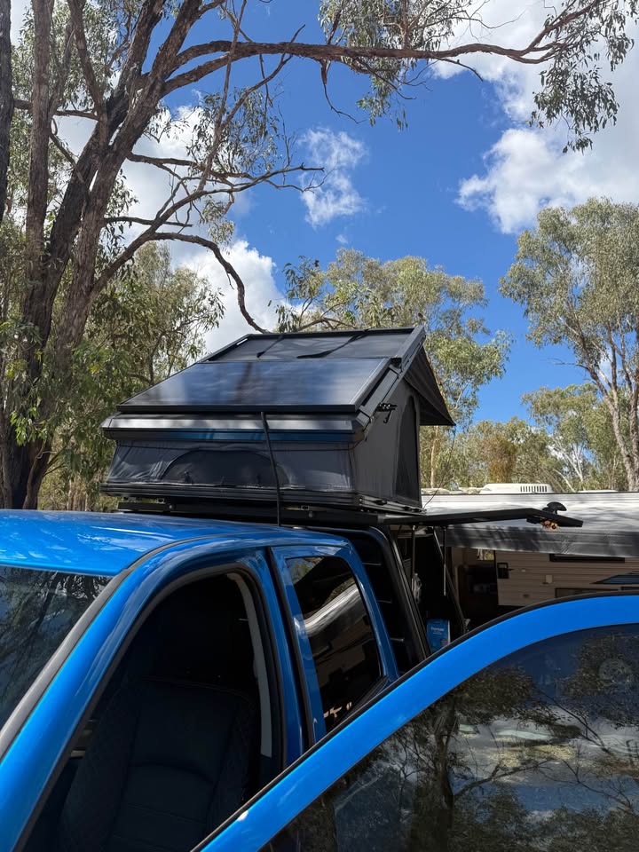 STAFFORD INDUSTRIAL ROOF TOP TENT