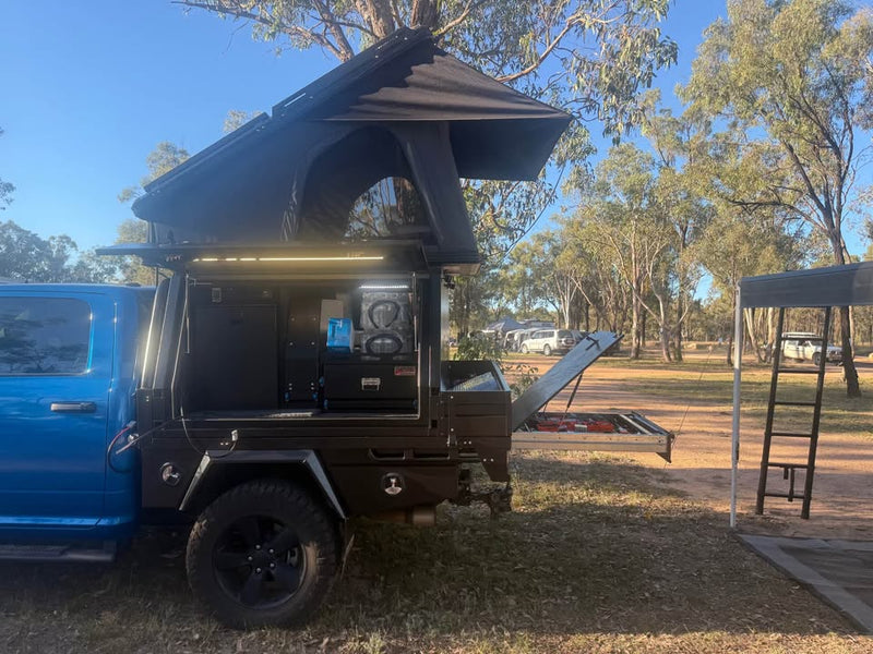 STAFFORD INDUSTRIAL ROOF TOP TENT