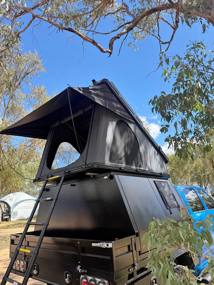 STAFFORD INDUSTRIAL ROOF TOP TENT