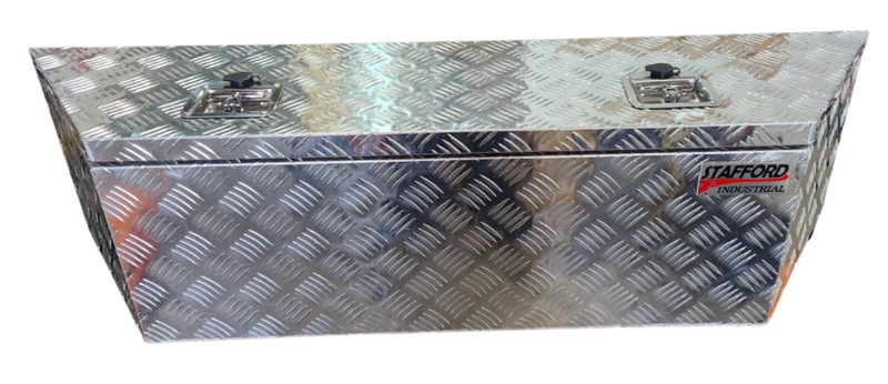 ALUMINUM DRAW BAR BOX CHECKER PLATE